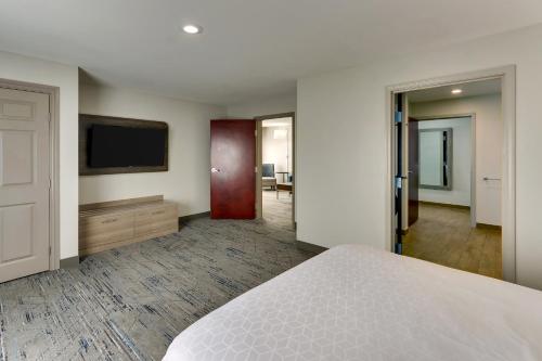 Holiday Inn Express & Suites - Ardmore, an IHG Hotel