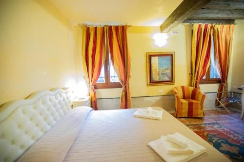 Alla Vigna - Room Only - main image