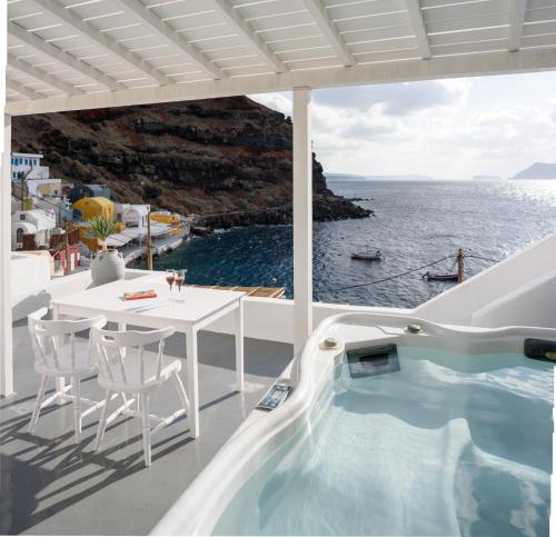 アモウディ ビラ