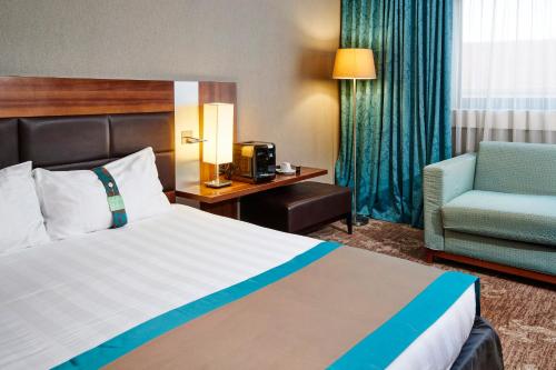 Holiday Inn Nice an IHG Hotel - image 7