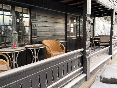 Balkon/Terrasse, Ski and Bike-In and Out in Oyer