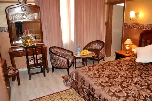 Hôtel Transatlantique Room Type - Standard Double Room