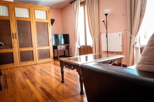 Deluxe Apartment image 4