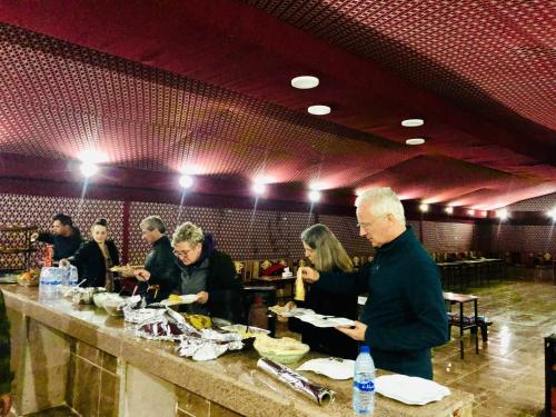 ห้องอาหาร, Shakria Bedouin Life Camp in วาดิ รัม