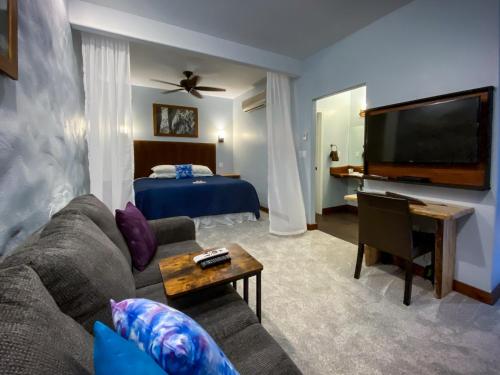 Makanda Inn & Cottages - image 13