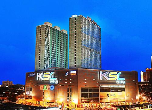 Exterior view, ABHOME "SUMMER SUITE" #KSL D'Esplanade #KSL City Mall #Water Theme Park #JB near Banafee Village