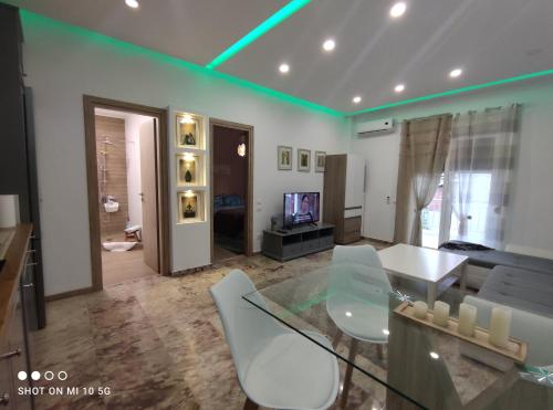 Lovely luxury apartment Sokratous 133, Kallithea, Athènes