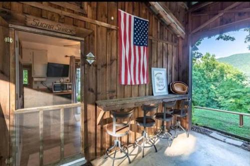 BEST VIEW IN BRYSON CITY IN THE SUGAR SHACK!! thumb 4