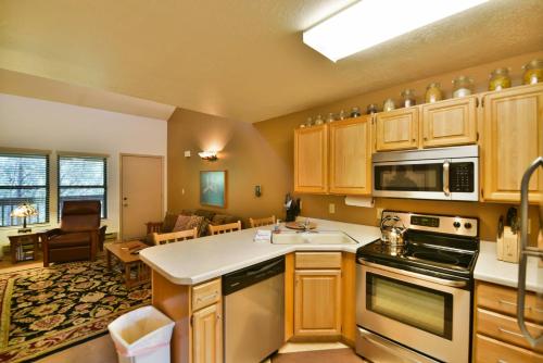Wolf Lodge Condo #1408 - image 12