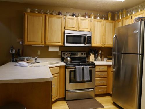 Wolf Lodge Condo #1408 - image 9