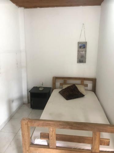 Private room, one block away from Castle and close walled city and main atractions 21