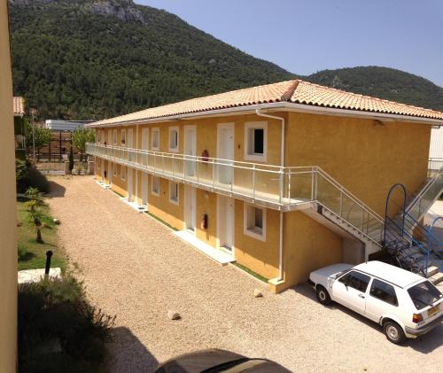 Widok z zewnątrz, Appart'Hotel Residella Aubagne Gemenos in Gemenos