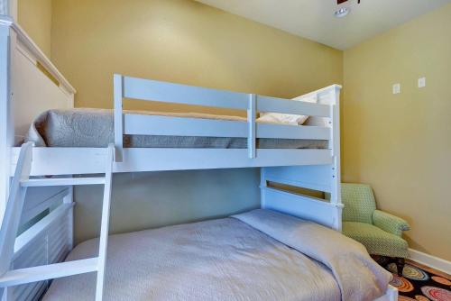 Serenity Shores by Destin Getaways - image 7