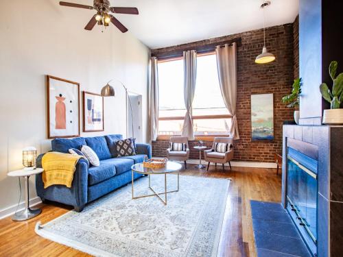 Spacious Old City Loft in Knoxville, USA