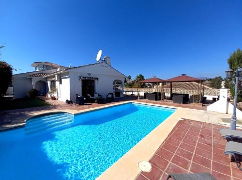 Villa with Private Pool - Cerros del Aguila gîte à louer Mijas Racecourse