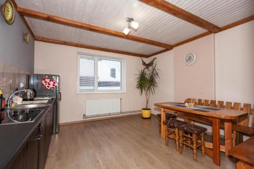 Konyha, Панська Садиба in Mykulychyn