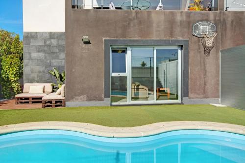  Loft con piscina privada in Santidad