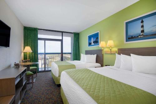 Travelodge by Wyndham Outer Banks/Kill Devil Hills - image 2