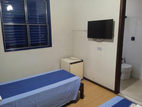 1 twin bed