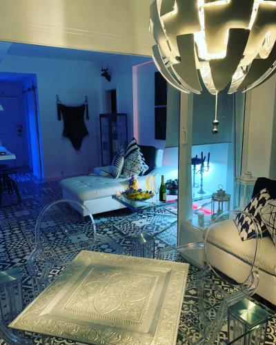One-Bedroom Apartment image 10