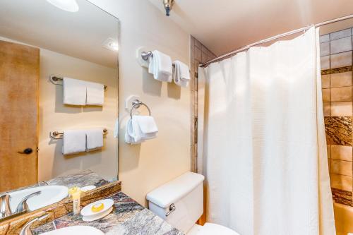 Ski-In Ski-Out Tyra Lookout #20 Ski-In Ski-Out Tyra Lookout #20