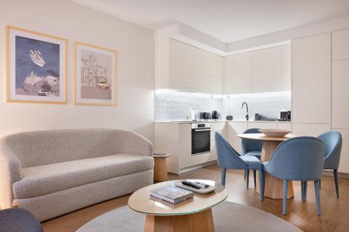 Catarina Serviced Apartments by HostWise - image 3
