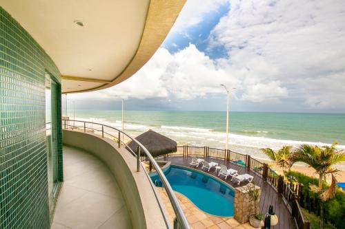 2 bedrooms, 4 beds