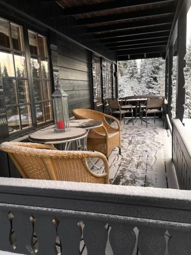 Balkon/Terrasse, Ski and Bike-In and Out in Oyer