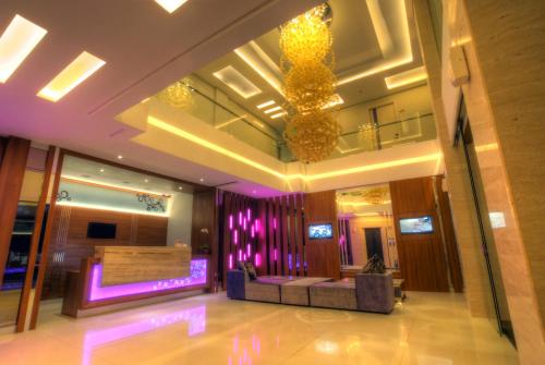 Lobby, Vio Hotel Cihampelas near Paris Van Java Mall