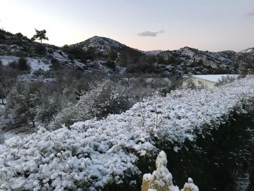 SOFROS VALLEY HILLS CHALET