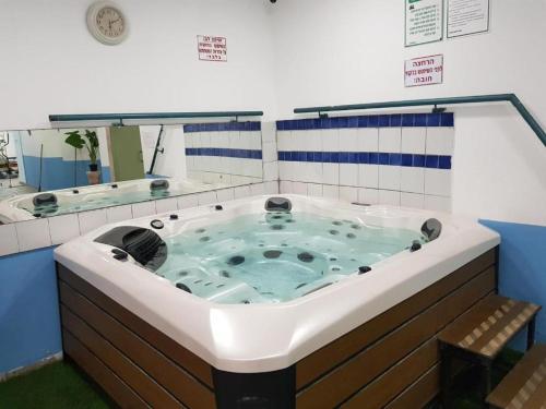 Rotem Suite in MARINA ASHKLON in Ascalona