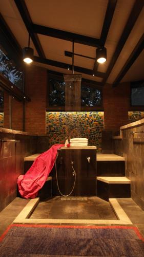 33370647 Brickyard Retreat at Mutianyu Great Wall Adjoin to Mutianyu Great Wall - Room with the View of Great Wall - Free Chinese massage experience - Vehicle Shuttle Service - International Catering - SPA& Nail Beauty Facilities
