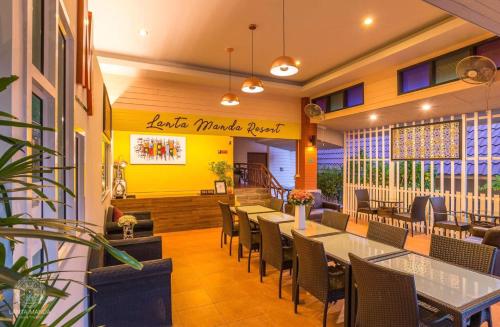 Lanta Manda Resort in Pra Ae Beach