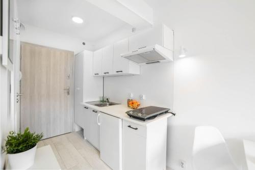 кухня, SleepWell Apartments Warszawa in Олтажев