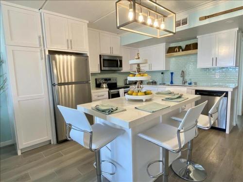 Saida III Condos S3506 - image 11