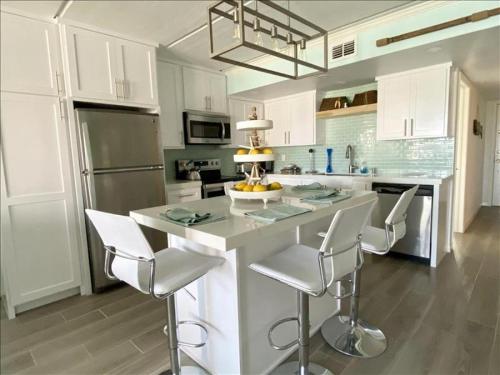 Saida III Condos S3506 - image 14