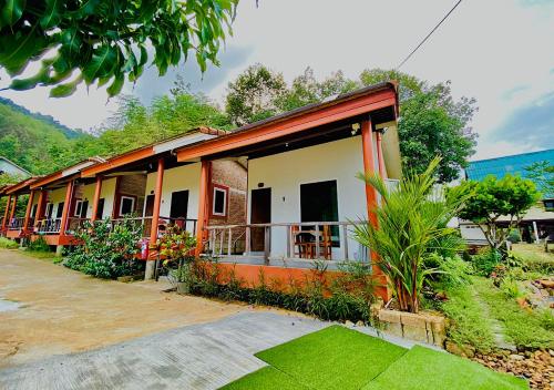 Kohchang FuengFah Room Type - Bungalow with Garden View