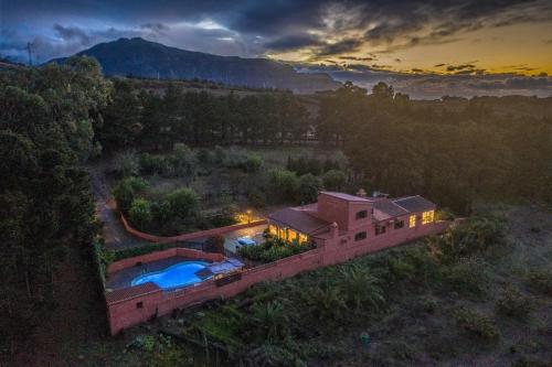 Villa Rural EL Poleo D&R con Piscina Climatizada Privada y Solárium