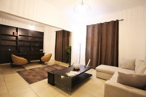 GK Athens - image 10