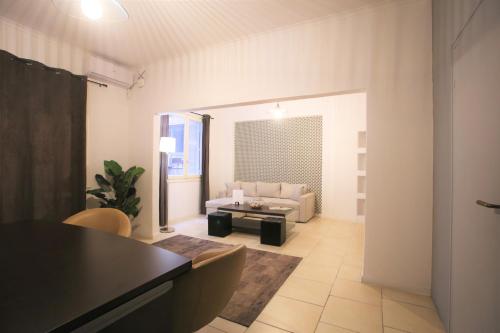 GK Athens - image 29