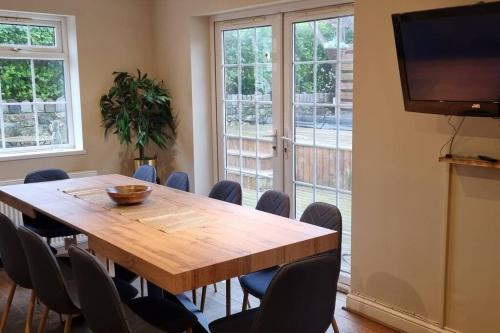 Spacious Abersoch Holiday Home with Hot Tub gîte à louer Saint Tudwals Island East