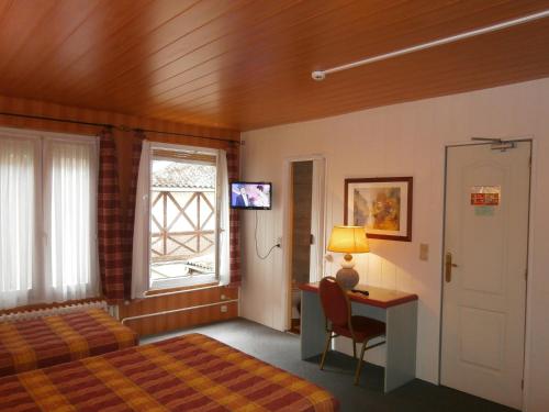 Hotel Beausejour - image 13