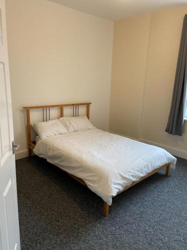 Newcastle Apartment 1 - Free Parking Long Stays Ideal for Contractors