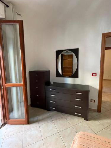 Dante's Holiday Home