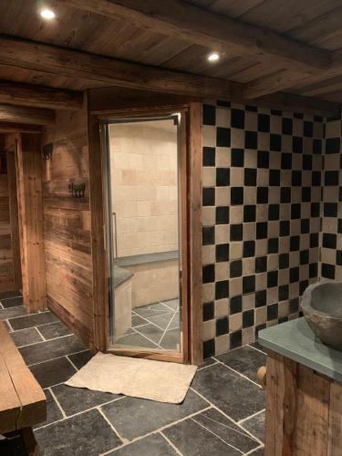 Chalet Ruitor, chalet 500 m2 luxueux de caractère