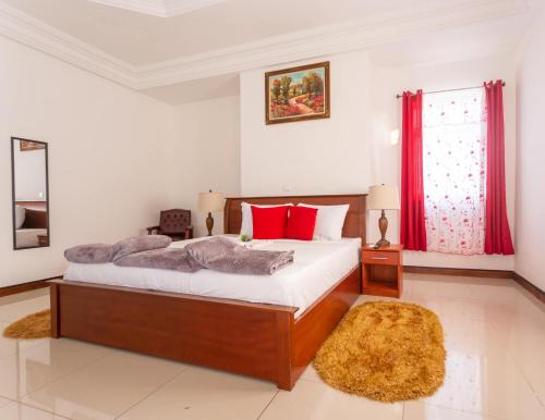 Royal Elmount Hotel in Elmina