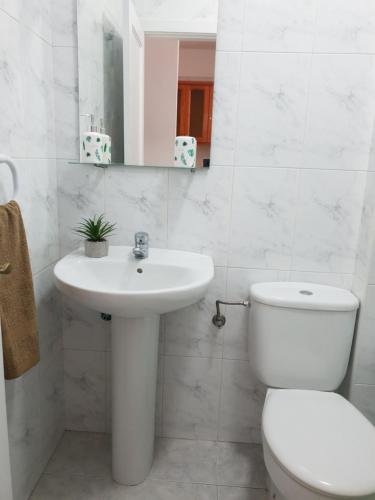  Las Galletas 2 A sol, playa, relax.... in Las Galletas