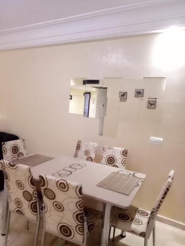 Apartment with Terrace - image 2