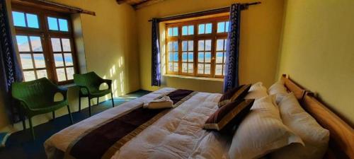 Thengzing Guest House - Man Village - Pangong