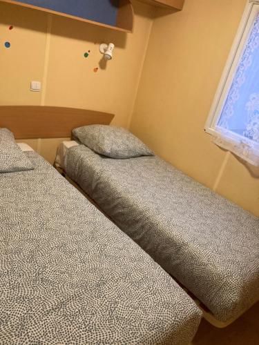 Mobil-Home 2 "Camping" in Pesmes